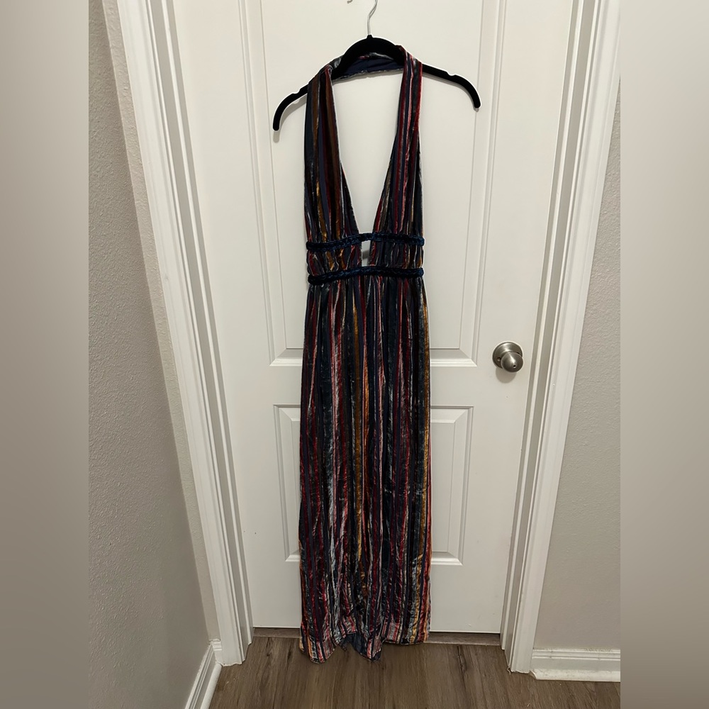 Open back dress. New with tag from NanaMac Boutique size large never worn.